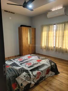 Bedroom Image of 2100 Sq.ft 3 BHK Builder Floor for rent in Vennala Kochi for Rs. 48000