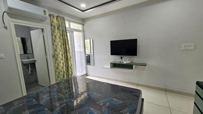 Hall Image of 430 Sq.ft 1 RK Apartment / Flat for rent in Madhapur Hyderabad for Rs. 24000