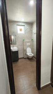Bathroom Image of 1000 Sq.ft 3 BHK Apartment / Flat for sale in Janakpuri New Delhi for Rs. 19500000