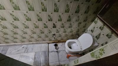 Bathroom Image of 800 Sq.ft 2 BHK Apartment / Flat for sale in Hill Apartments, Sector 13 Rohini New Delhi for Rs. 14500000