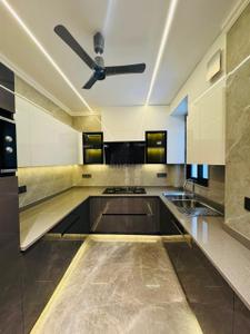 Kitchen Image of 2100 Sq.ft 3 BHK Independent House for sale in Sarvodaya Enclave New Delhi for Rs. 75000000