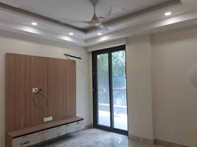 Bedroom Image of 2250 Sq.ft 4 BHK Builder Floor for sale in Rajouri Garden New Delhi for Rs. 55000000