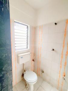 Bathroom Image of 1010 Sq.ft 2 BHK Apartment / Flat for rent in Vadgaon Budruk Pune for Rs. 12000