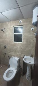 Bathroom Image of 879 Sq.ft 2 BHK Apartment / Flat for rent in Auric The Century Park, Bhankrota Jaipur for Rs. 16000