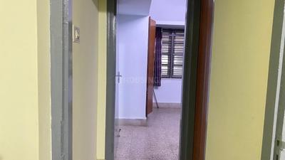 Bedroom Image of 1000 Sq.ft 2 BHK Builder Floor for rent in RT Nagar Bengaluru for Rs. 20000