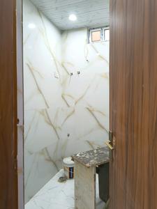 Common Bathroom Image of 1450 Sq.ft 3 BHK Builder Floor for sale in Indirapuram Ghaziabad for Rs. 8500000
