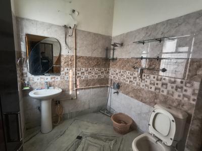 Bathroom Image of Sethis house in Civil Lines, Ludhiana