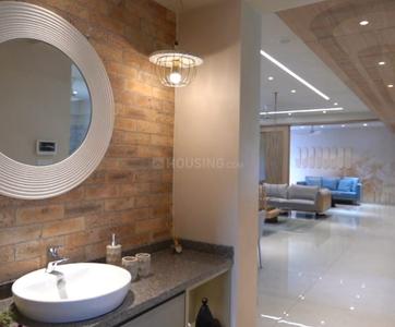 Bathroom Image of 3000 Sq.ft 4 BHK Apartment / Flat for sale in Shreeji Samasta, Bhayli Vadodara for Rs. 22500000