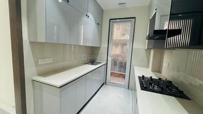 Kitchen Image of 1400 Sq.ft 3 BHK Builder Floor for sale in Shree Vardhman Victoria, Sector 70 Gurgaon for Rs. 16800000