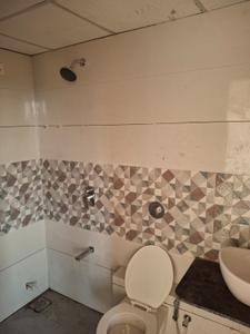 Bathroom Image of 2300 Sq.ft 4 BHK Apartment / Flat for sale in Empire Flora, Vemali Vadodara for Rs. 8200000