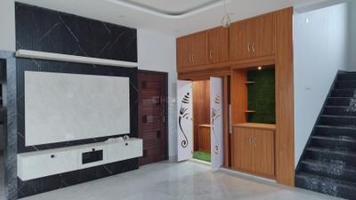 Living Room Image of 4600 Sq.ft 5 BHK Independent House for sale in KNG Pudur Coimbatore for Rs. 27500000