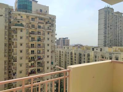 Bedroom Three Image of 1480 Sq.ft 3 BHK Apartment / Flat for sale in Mahagun Moderne, Sector 78 Noida for Rs. 21500000
