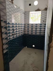 Bathroom Image of 450 Sq.ft 1 BHK Apartment / Flat for sale in Parnasree Pally Kolkata for Rs. 1300000