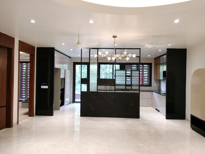 Surya Lavish Floor Main Image 1