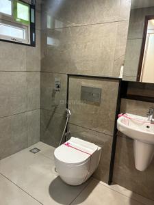 Image of 1650 Sq.ft 3 BHK Apartment / Flat for sale in Vyttila, Kochi for Rs. 16500000