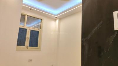 Bedroom Image of 850 Sq.ft 2 BHK Builder Floor for sale in Mahavir Enclave New Delhi for Rs. 5400000