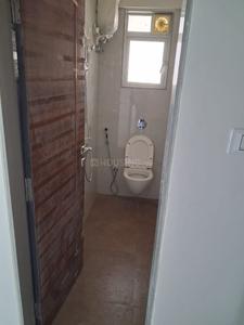 Image of 800 Sq.ft 2 BHK Apartment / Flat for sale in Malad West, Mumbai for Rs. 25600000