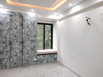 Bedroom Image of 1850 Sq.ft 3 BHK Apartment / Flat for sale in The New Priyadarshani Appartment, Sector 5 Dwarka New Delhi for Rs. 24200000