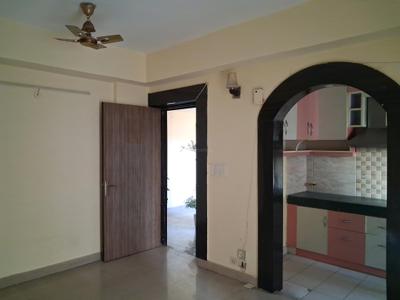 Living Room Image of 825 Sq.ft 2 BHK Apartment / Flat for sale in Paras Tierea, Sector 137 Noida for Rs. 6800000