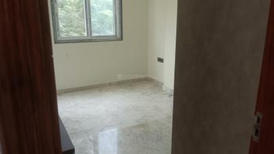 Bedroom Image of 1100 Sq.ft 3 BHK Independent House for rent in Shalimar Bagh New Delhi for Rs. 40000