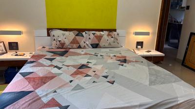 Bedroom Image of 950 Sq.ft 2 BHK Apartment / Flat for rent in Magarpatta Iris, Magarpatta City Pune for Rs. 45000