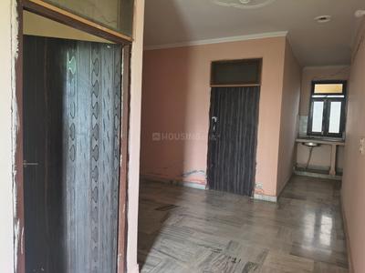 Hall Image of 800 Sq.ft 2 BHK Independent House for rent in Veer Savarkar Nagar Bareilly for Rs. 10500