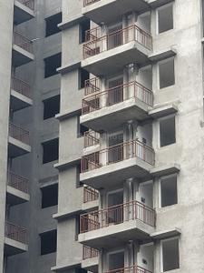 Image of 950 Sq.ft 2 BHK Apartment / Flat for sale in Land Craft Metro Homes Phase 2, Basantpur Saitli, Ghaziabad for Rs. 4700000