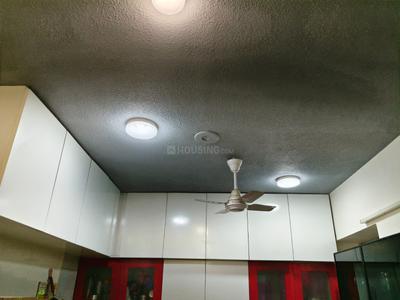 Bathroom Image of 400 Sq.ft 1 BHK Apartment / Flat for rent in Savvy Studioz, Gota Ahmedabad for Rs. 20000