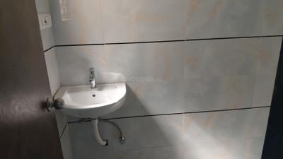 Bathroom Image of 460 Sq.ft 1 BHK Apartment / Flat for rent in Reliable Unique Pride, Vikhroli East Mumbai for Rs. 36000