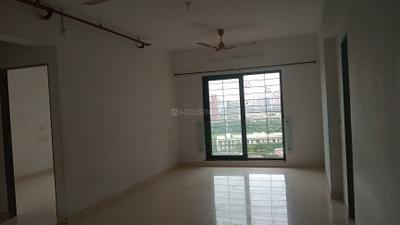 Living Room Image of 740 Sq.ft 2 BHK Apartment / Flat for rent in Kanakia Zen World, Kanjurmarg East Mumbai for Rs. 60000
