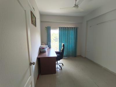 Bedroom Image of 1850 Sq.ft 3 BHK Apartment / Flat for sale in Thaltej Ahmedabad for Rs. 13200000