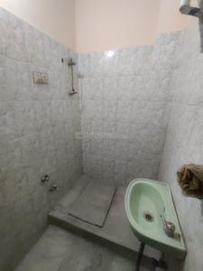 Bathroom Image of 550 Sq.ft 2 BHK Builder Floor for rent in Subhash Nagar Jaipur for Rs. 18000