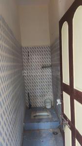 Bathroom Image of 540 Sq.ft 1 BHK Independent House for rent in Moula Ali Secunderabad for Rs. 8000