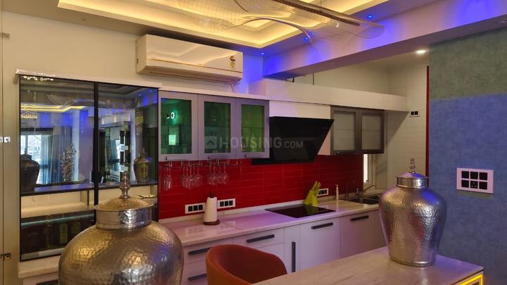 Stand Alone Main Image 1