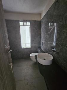 Bathroom Image of 2800 Sq.ft 4 BHK Apartment / Flat for sale in Sky Line Shreeji The Status, Parijat Nagar Nashik for Rs. 22000000
