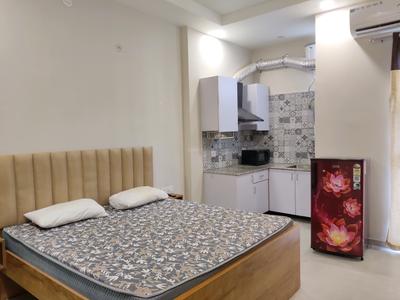 1 RK Independent Builder Floor