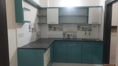 Kitchen Image of 680 Sq.ft 1 BHK Builder Floor for rent in Emerald Kingsvilla, Pipliyahana Indore for Rs. 13000