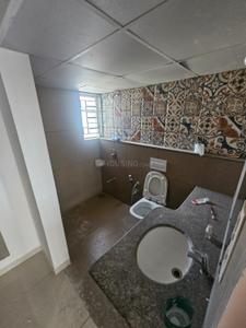 Bathroom Image of 1100 Sq.ft 4 BHK Villa for rent in Pratham Ivy, Bhayli Vadodara for Rs. 27000