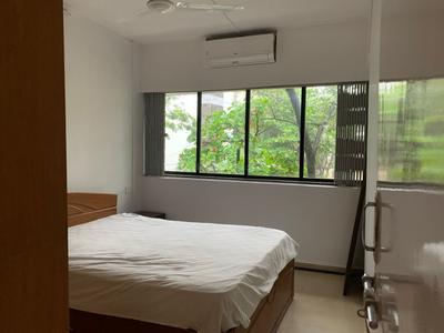 Bedroom Image of 800 Sq.ft 1 BHK Apartment / Flat for rent in Sweet Home, Bandra West Mumbai for Rs. 75000
