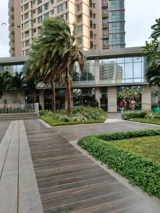Image of 950 Sq.ft 2 BHK Apartment / Flat for sale in Sheth Auris Serenity, Malad West, Mumbai for Rs. 26000000