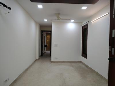 Living Room Image of 1050 Sq.ft 3 BHK Apartment / Flat for sale in RWA Saket Block J, Saket New Delhi for Rs. 35000000