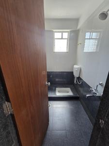 Bathroom Image of 678 Sq.ft 2 BHK Apartment / Flat for rent in Sky Crest, Hadapsar Pune for Rs. 20000
