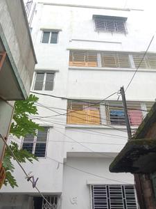 Building Image of 450 Sq.ft 1 BHK Independent House for rent in Keshtopur Kolkata for Rs. 8000