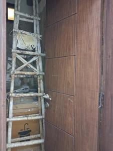 Common Bathroom Image of 1450 Sq.ft 3 BHK Apartment / Flat for sale in Skyline Dev Infra, Sector 49 Noida for Rs. 6950000