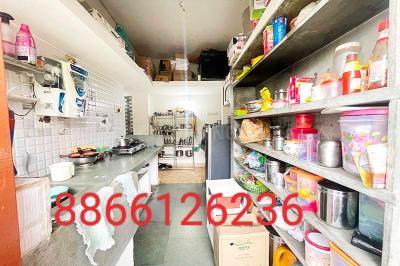 Kitchen Image of 900 Sq.ft 2 BHK Apartment / Flat for rent in Shahibaug Ahmedabad for Rs. 14000