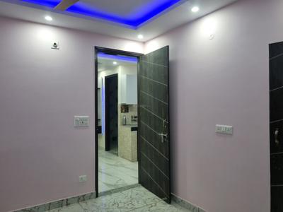 Bedroom Image of 675 Sq.ft 3 BHK Apartment / Flat for sale in Razapur Khurd New Delhi for Rs. 4000000