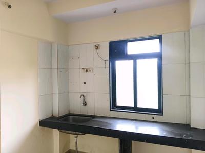 Kitchen Image of 650 Sq.ft 1 BHK Apartment / Flat for rent in Raunak City 3, Kalyan West Kalyan for Rs. 13000