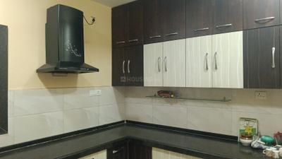 Kitchen Image of 1800 Sq.ft 4 BHK Duplex for rent in Uni Homes, Bhatagaon Raipur for Rs. 30000