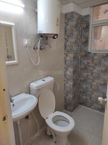 Bathroom Image of 1000 Sq.ft 2 BHK Apartment / Flat for sale in BPTP Spacio, Sector 37D Gurgaon for Rs. 15000000