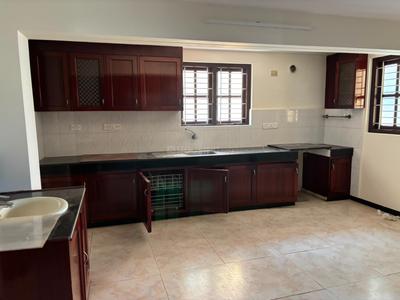 Kitchen Image of 5000 Sq.ft 6 BHK Independent House for sale in Panaiyur, Sholinganallur Chennai for Rs. 85000000
